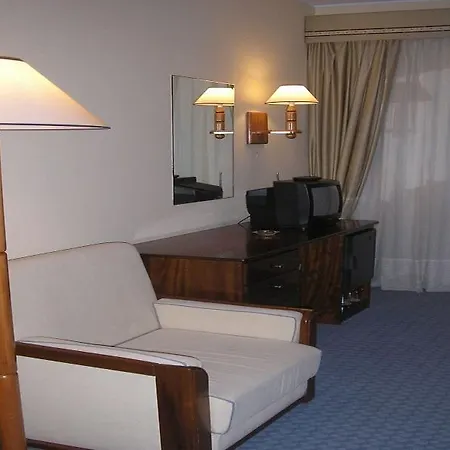 Urban Estação Hotel 3*