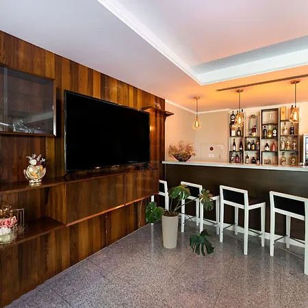 Hotel Urban Estação